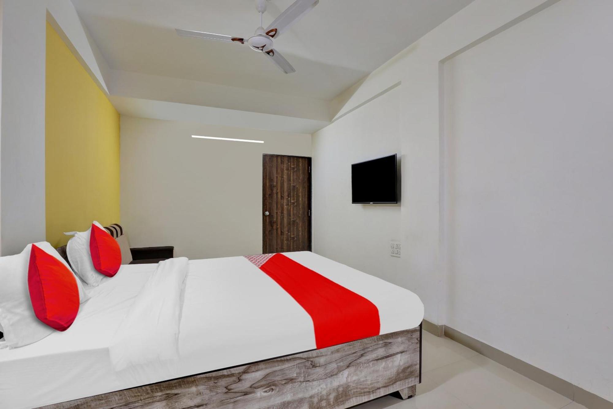 Fabhotel Relax Gandhinagar Eksteriør billede
