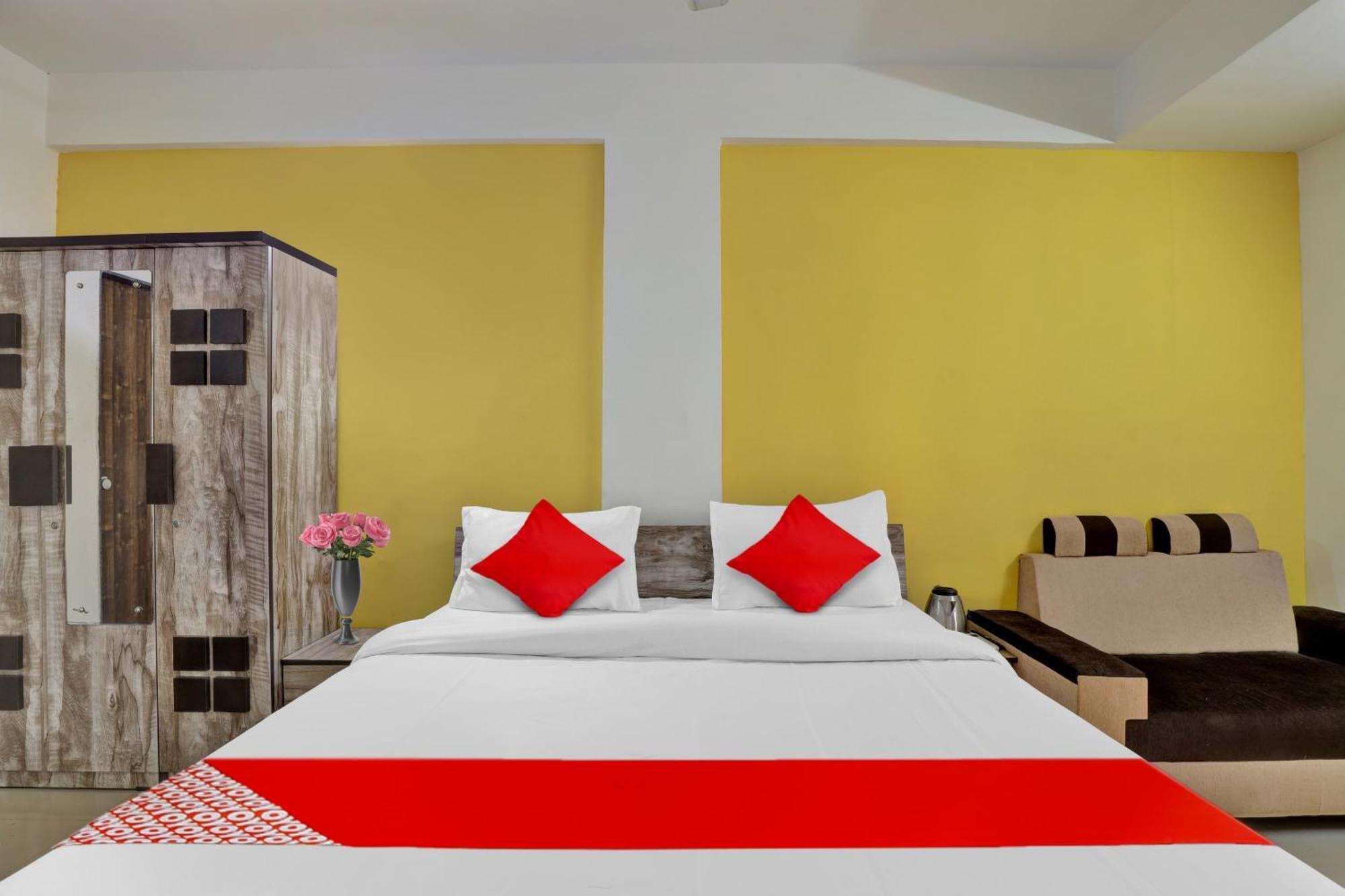 Fabhotel Relax Gandhinagar Eksteriør billede