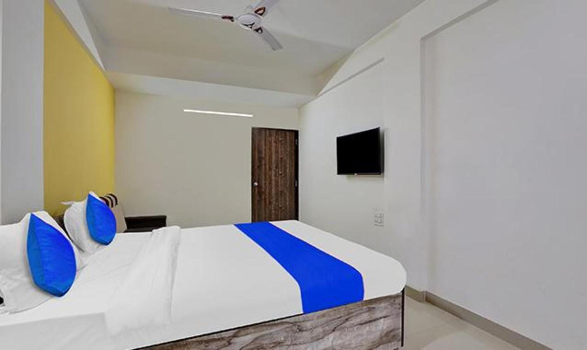 Fabhotel Relax Gandhinagar Eksteriør billede