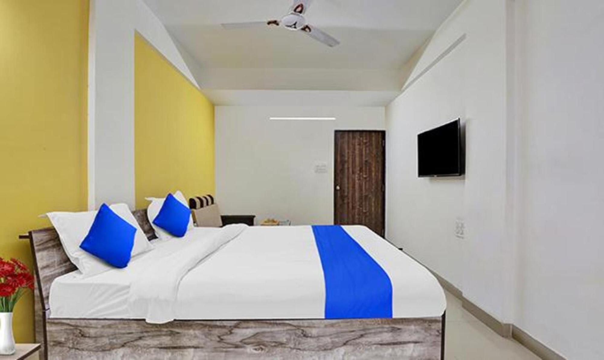 Fabhotel Relax Gandhinagar Eksteriør billede